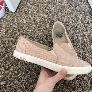 roxy slipons